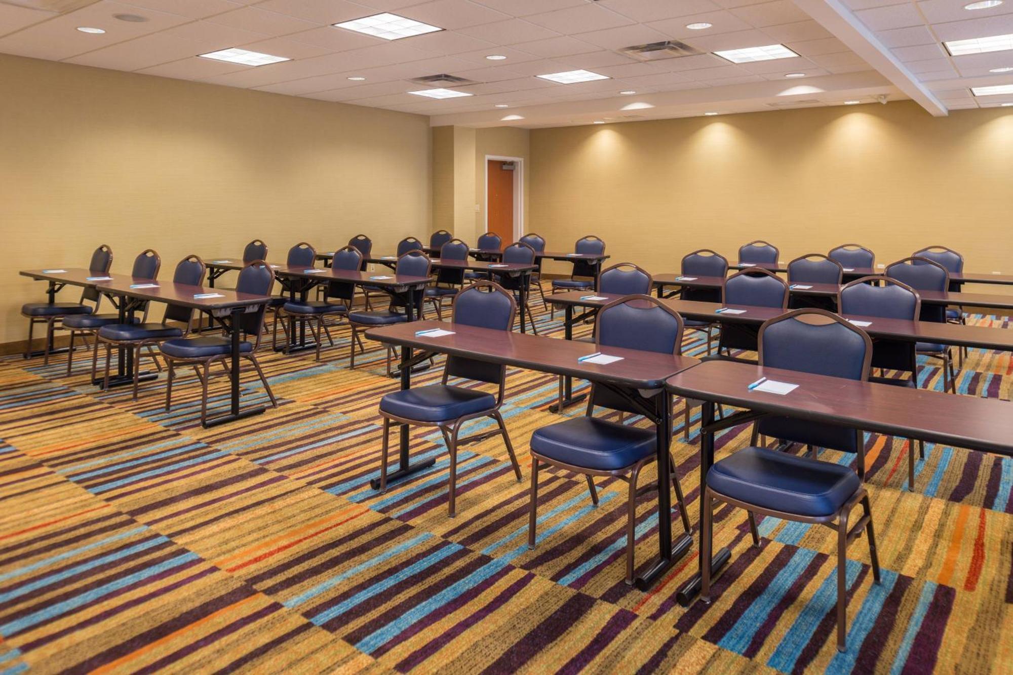 Fairfield Inn And Suites By Marriott San Antonio Northeast / Schertz / Rafb Exterior photo