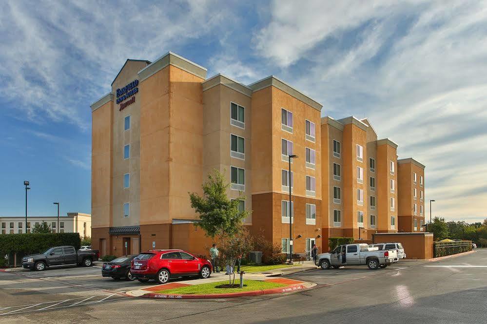 Fairfield Inn And Suites By Marriott San Antonio Northeast / Schertz / Rafb Exterior photo
