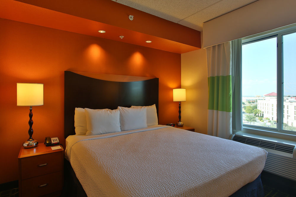 Fairfield Inn And Suites By Marriott San Antonio Northeast / Schertz / Rafb Exterior photo